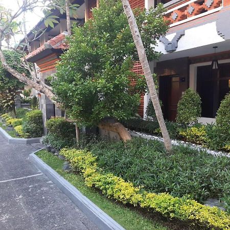 Dewa Bharata Bungalows Legian Exteriör bild