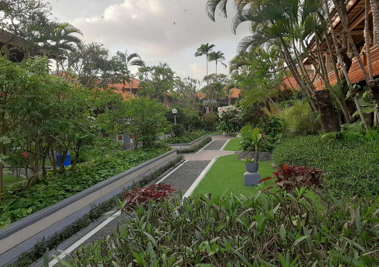 Dewa Bharata Bungalows Legian Exteriör bild