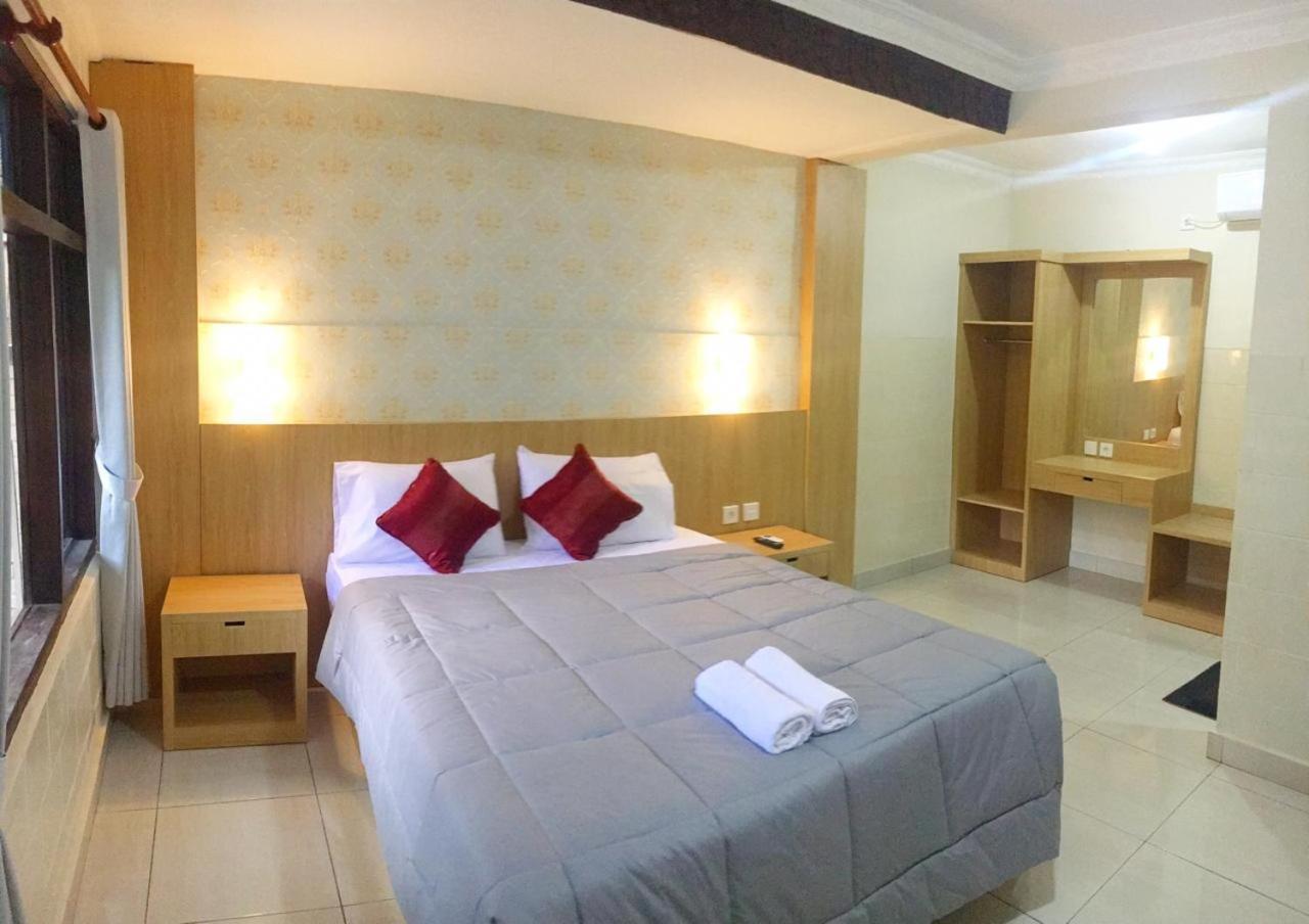Dewa Bharata Bungalows Legian Exteriör bild